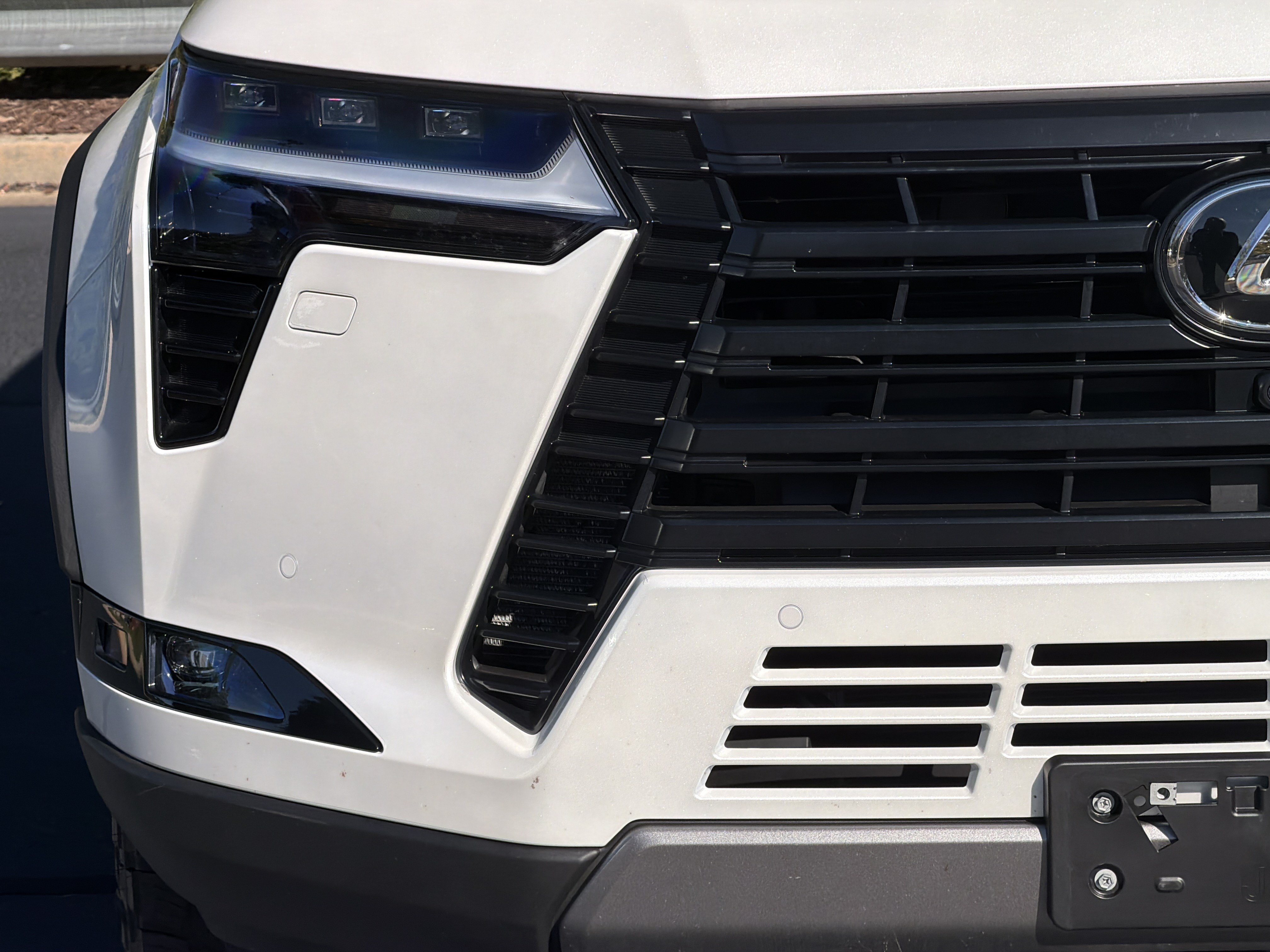 Used 2025 Lexus GX 550 AWD/4WD image 19