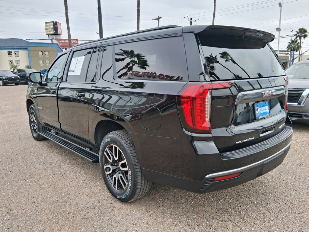 Used 2023 GMC Yukon XL AT4 w/ AT4 Premium Package image 5