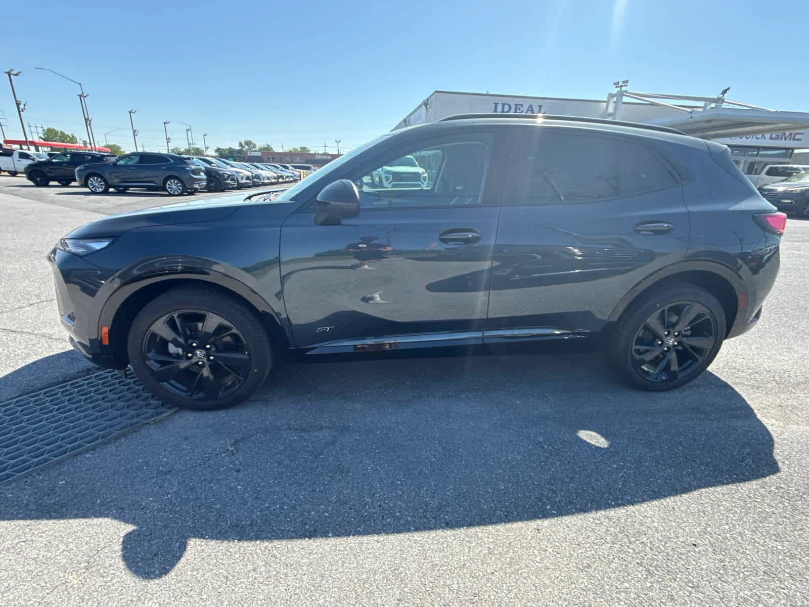 New 2026 Buick Envision Sport Touring AWD/4WD image 3