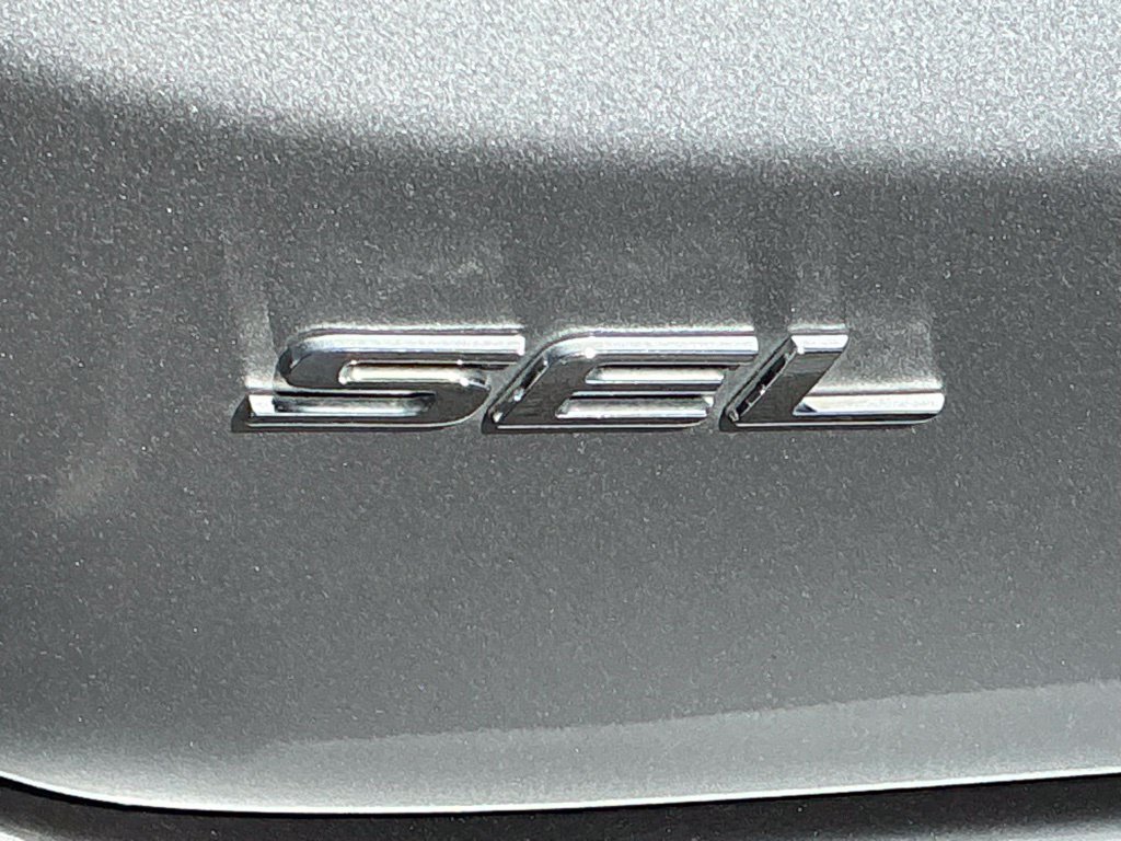 Used 2024 Ford Edge SEL w/ Convenience Package AWD/4WD image 10