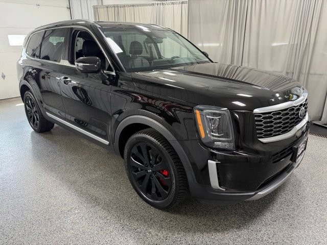 Used 2021 Kia Telluride S FWD image 3