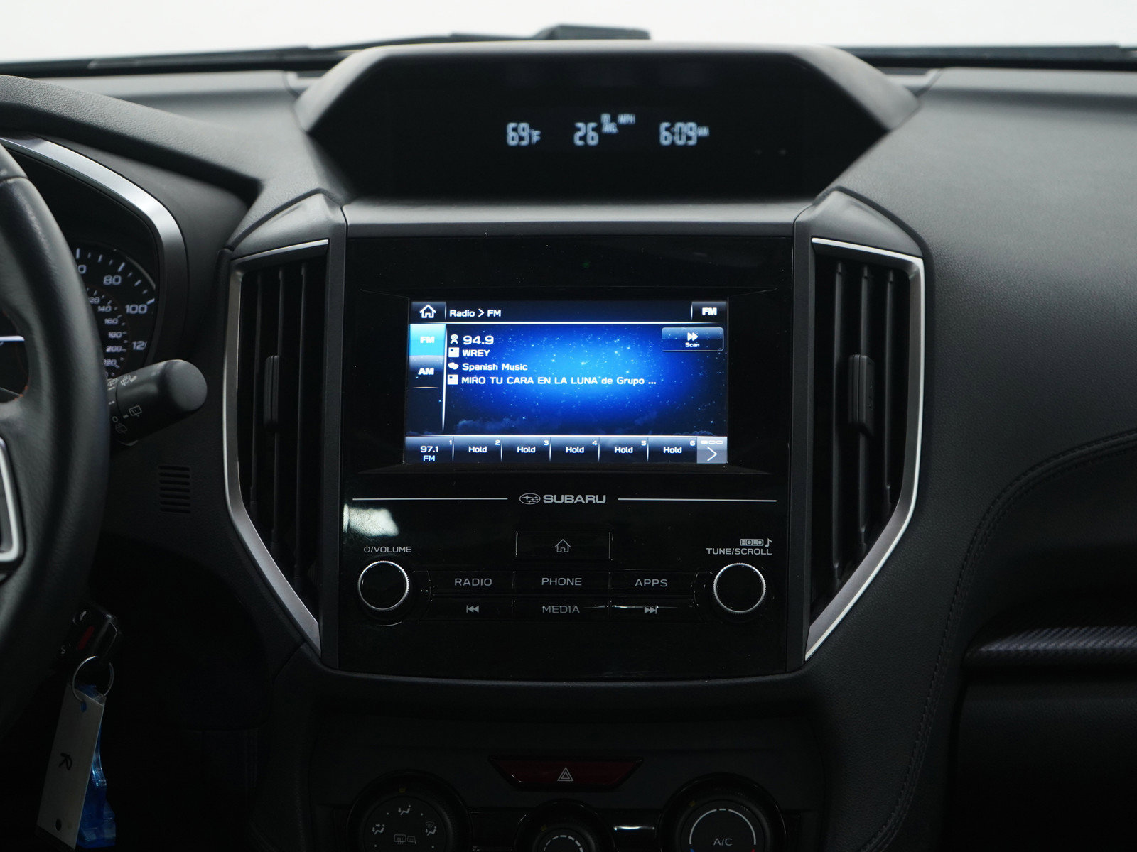 Used 2018 Subaru Crosstrek 2.0i Premium image 15