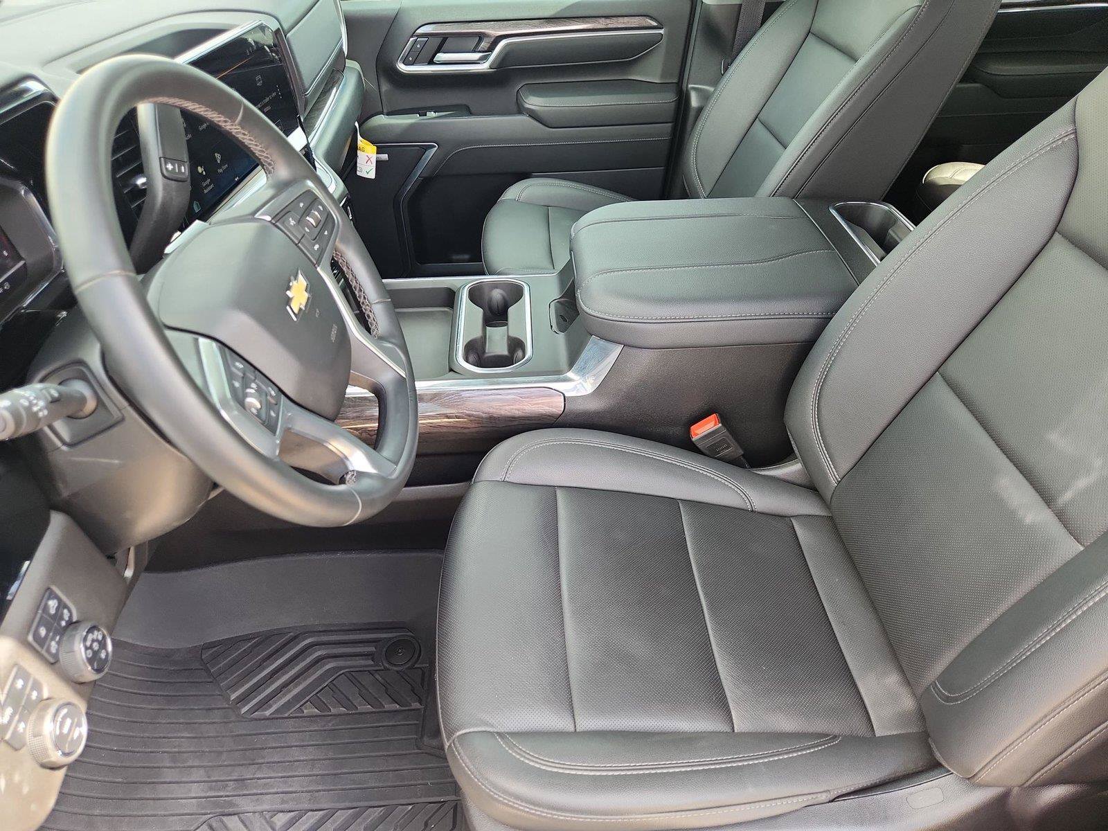 Certified 2024 Chevrolet Silverado 2500 LTZ w/ LTZ Premium Package AWD/4WD image 20
