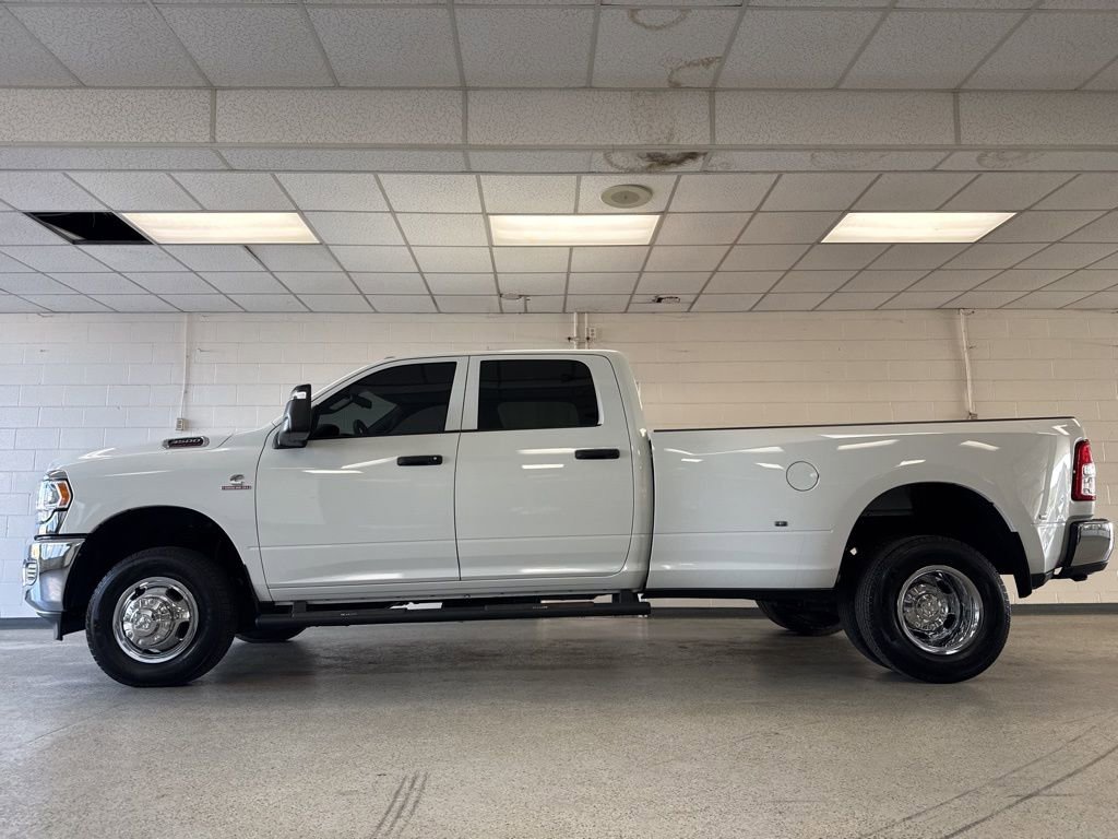 Certified 2024 RAM 3500 Tradesman w/ Chrome Appearance Group image 4