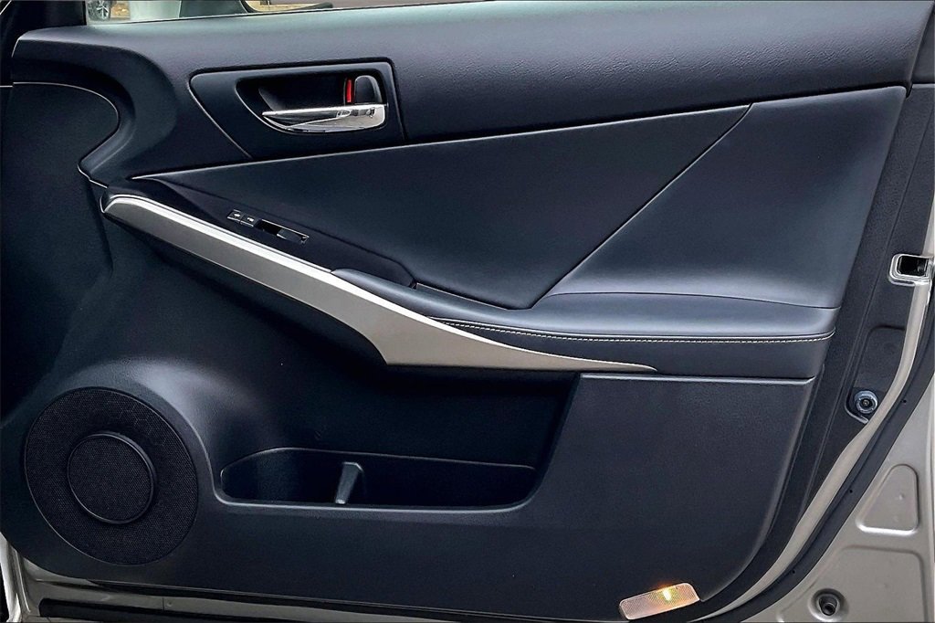 Used 2014 Lexus IS 250 AWD image 27