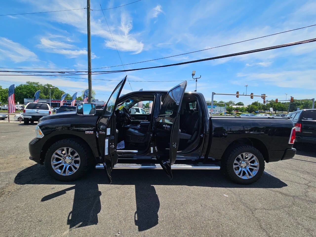 Used 2014 RAM 1500 Limited AWD/4WD image 9