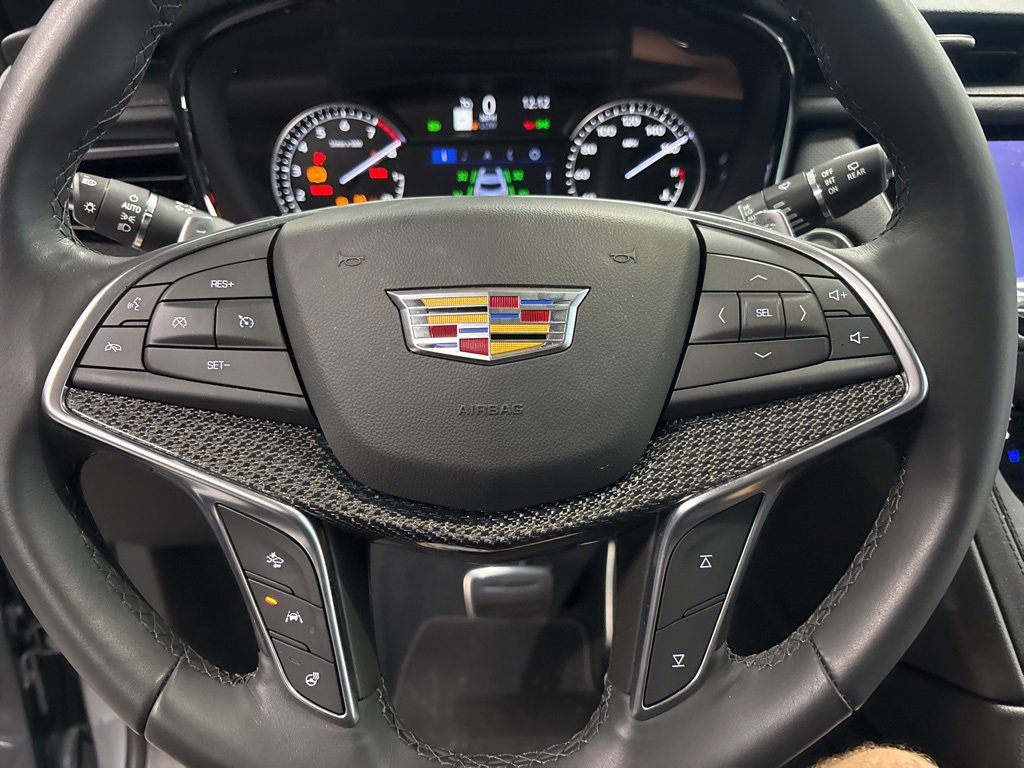 Used 2025 Cadillac XT5 Sportv image 12