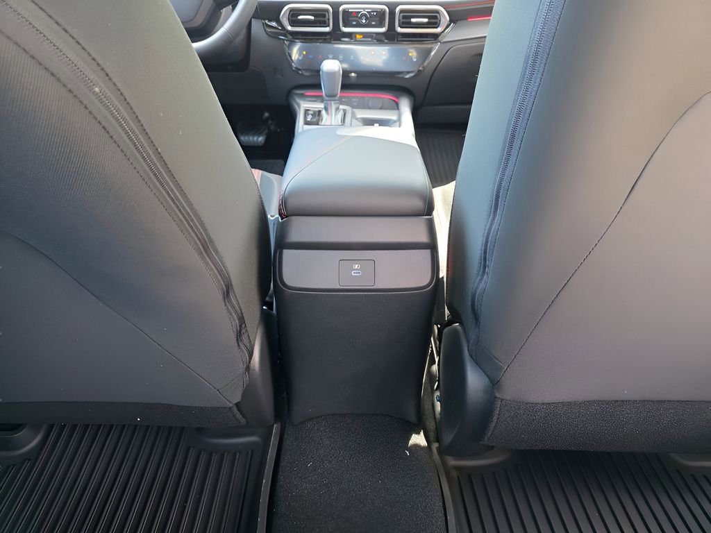 New 2026 Nissan Sentra SR image 8