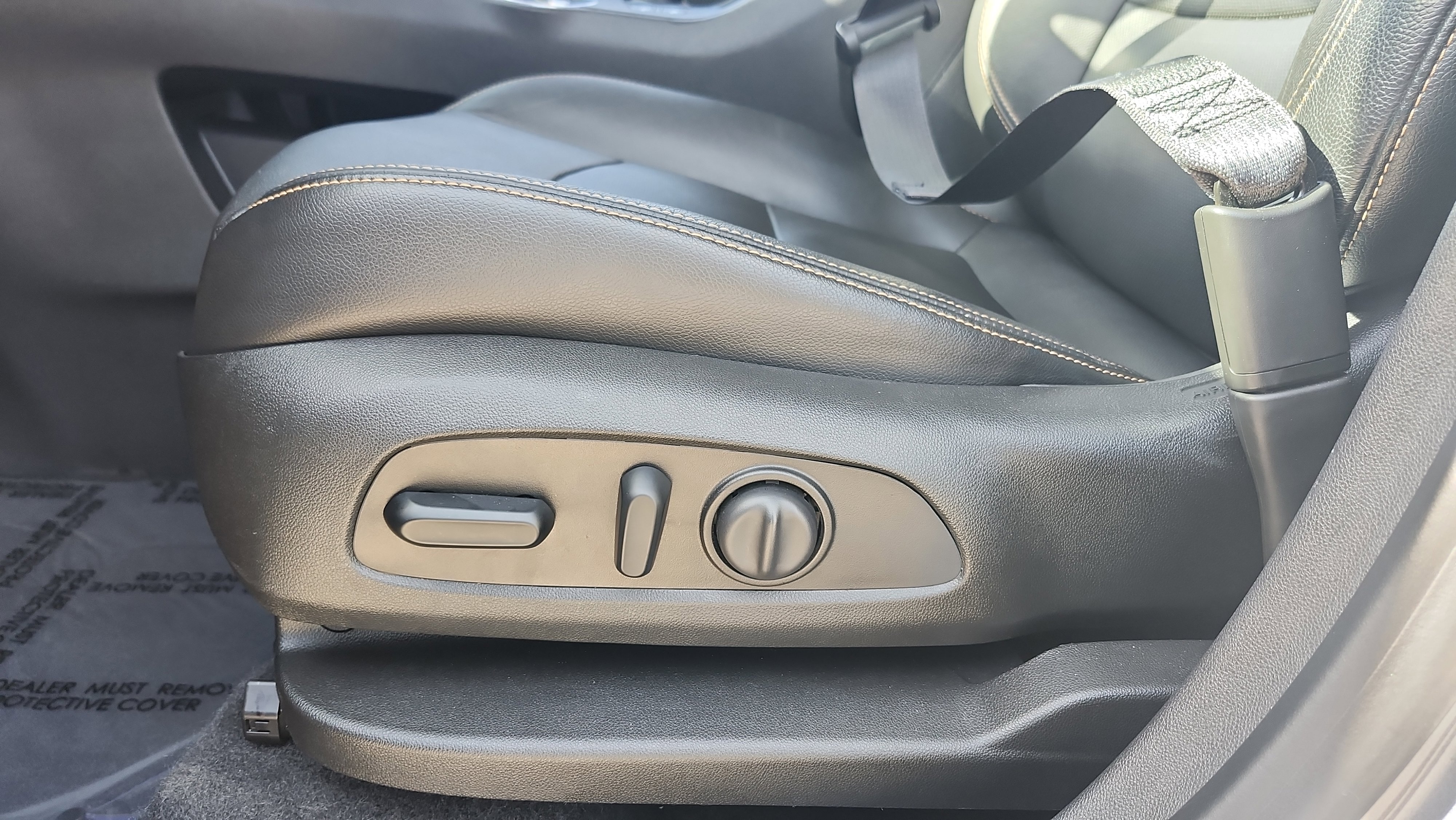 Used 2021 GMC Terrain SLT image 10