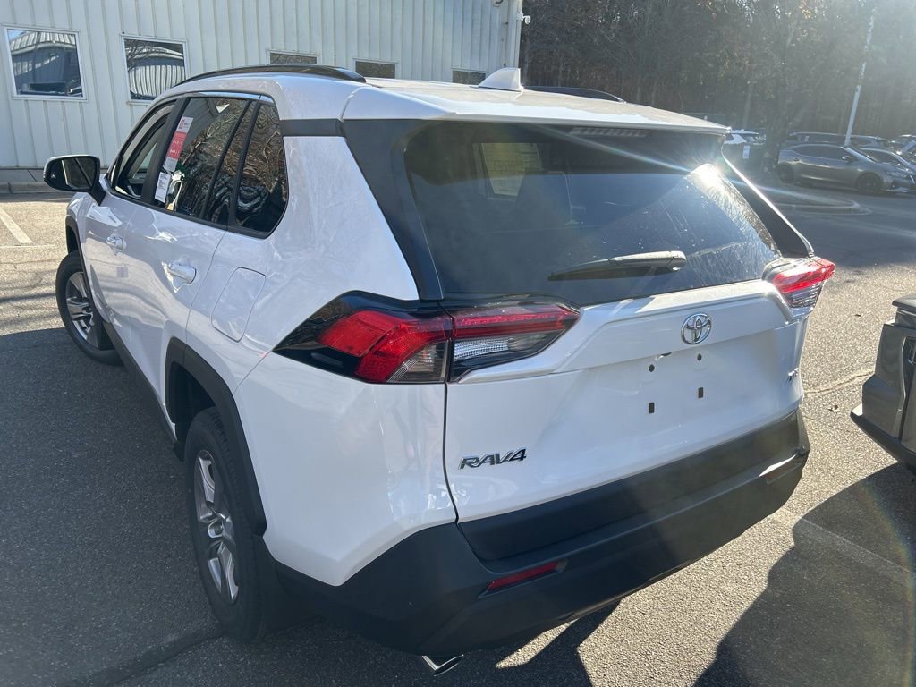 New 2025 Toyota RAV4 XLE image 14