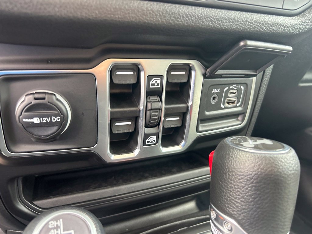 Used 2026 Jeep Wrangler Unlimited Sport AWD/4WD image 38