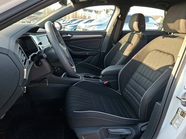 Certified 2023 Volkswagen Jetta Sport image 17