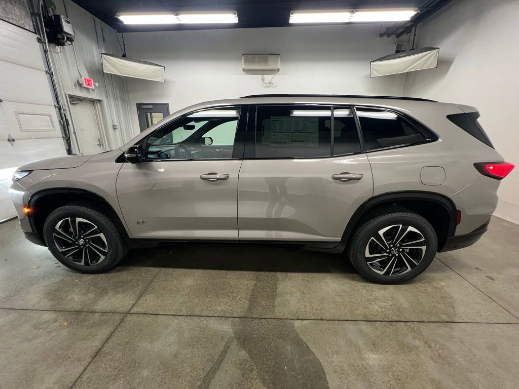 New 2026 Buick Enclave Sport Touring w/ Power Package image 8