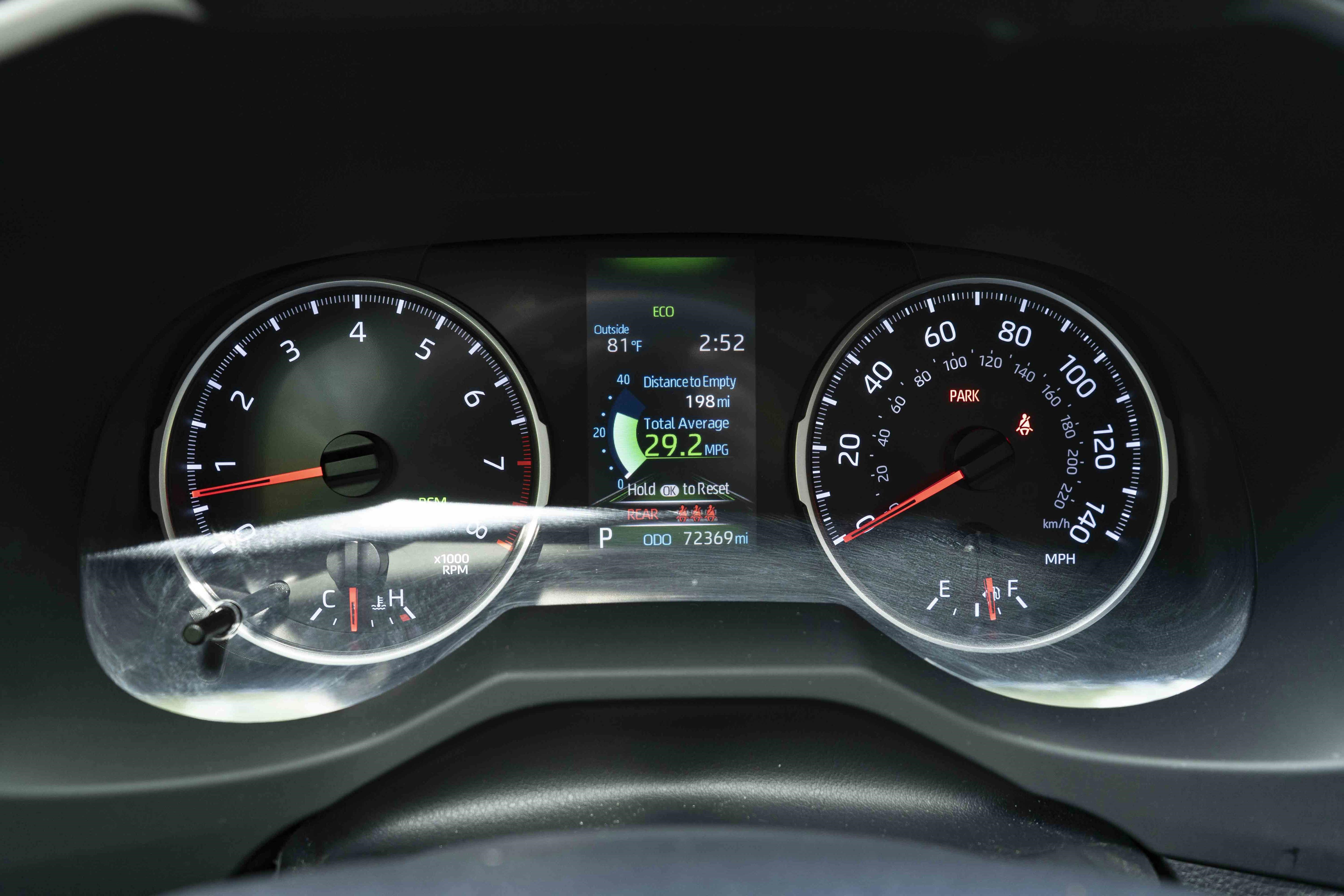 Used 2019 Toyota RAV4 XLE Premium image 22