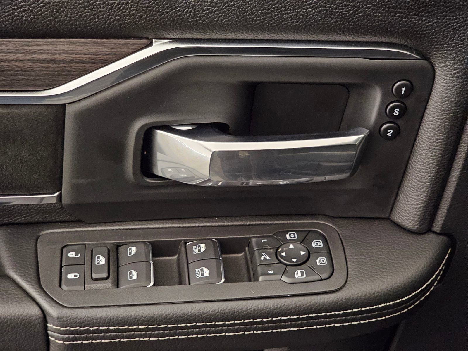 New 2026 RAM 2500 Laramie w/ Sport Appearance Package image 11