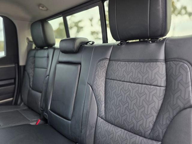 Used 2022 Toyota Tundra SR5 w/ SR5 Premium Package AWD/4WD image 15