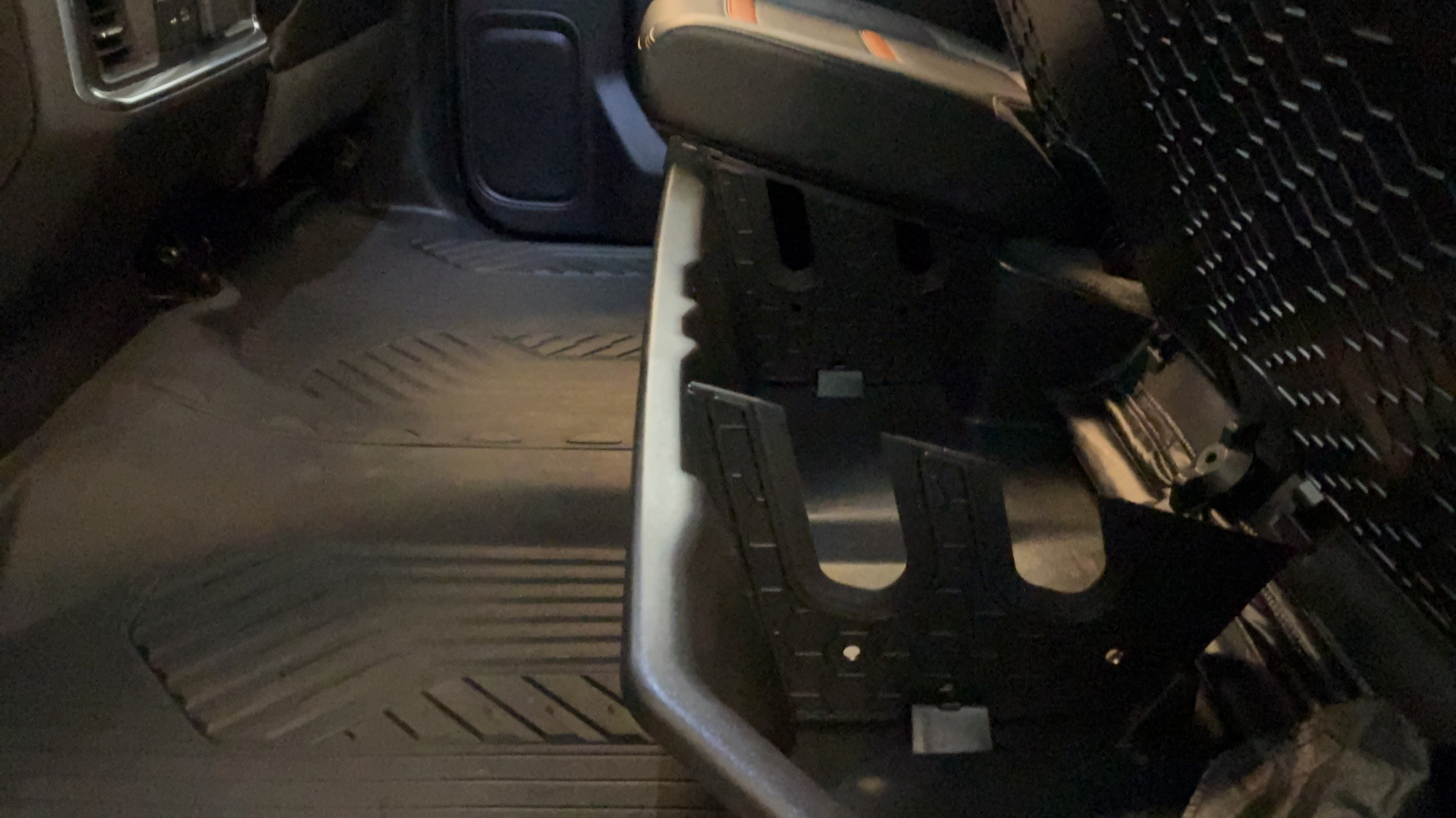 Used 2020 GMC Sierra 1500 AT4 w/ AT4 Premium Package AWD/4WD image 44