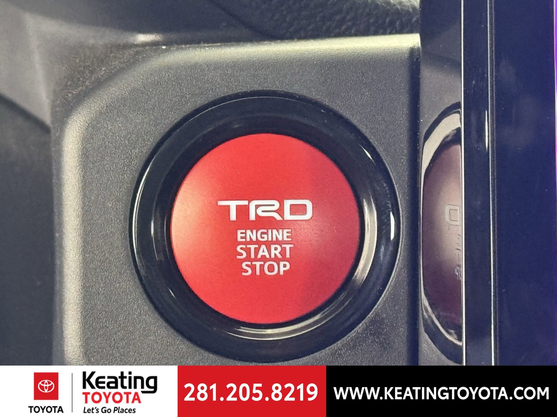 Certified 2025 Toyota Tacoma TRD Sport RWD image 31