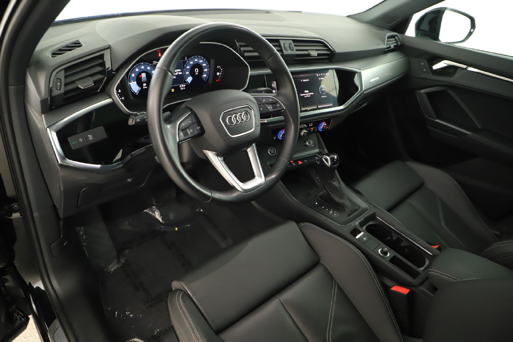 Used 2024 Audi Q3 2.0T Premium AWD/4WD image 15