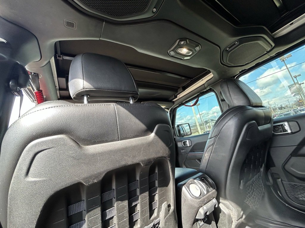Used 2018 Jeep Wrangler Unlimited Rubicon image 28