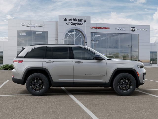 New 2026 Jeep Grand Cherokee Altitude AWD/4WD image 22