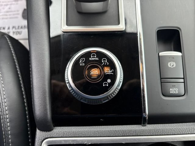 Used 2024 Mitsubishi Outlander SE FWD image 20