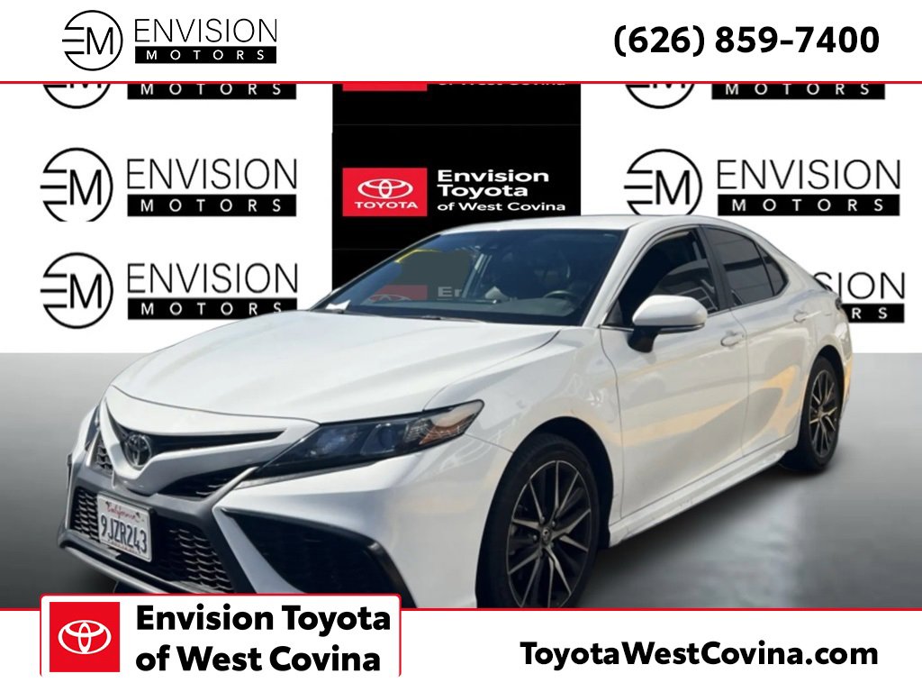 Used 2024 Toyota Camry SE