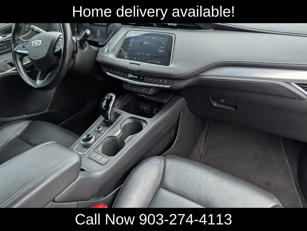 Used 2023 Cadillac XT4 Premium Luxury FWD image 36