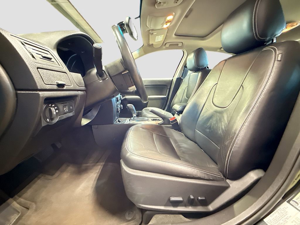 Used 2012 Ford Fusion SEL FWD image 19
