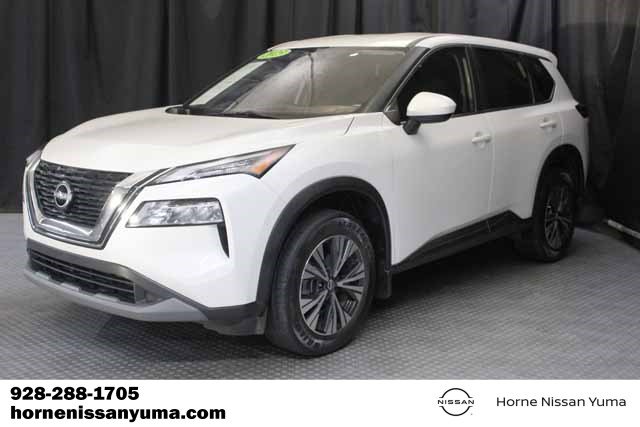 Used 2023 Nissan Rogue SV image 3