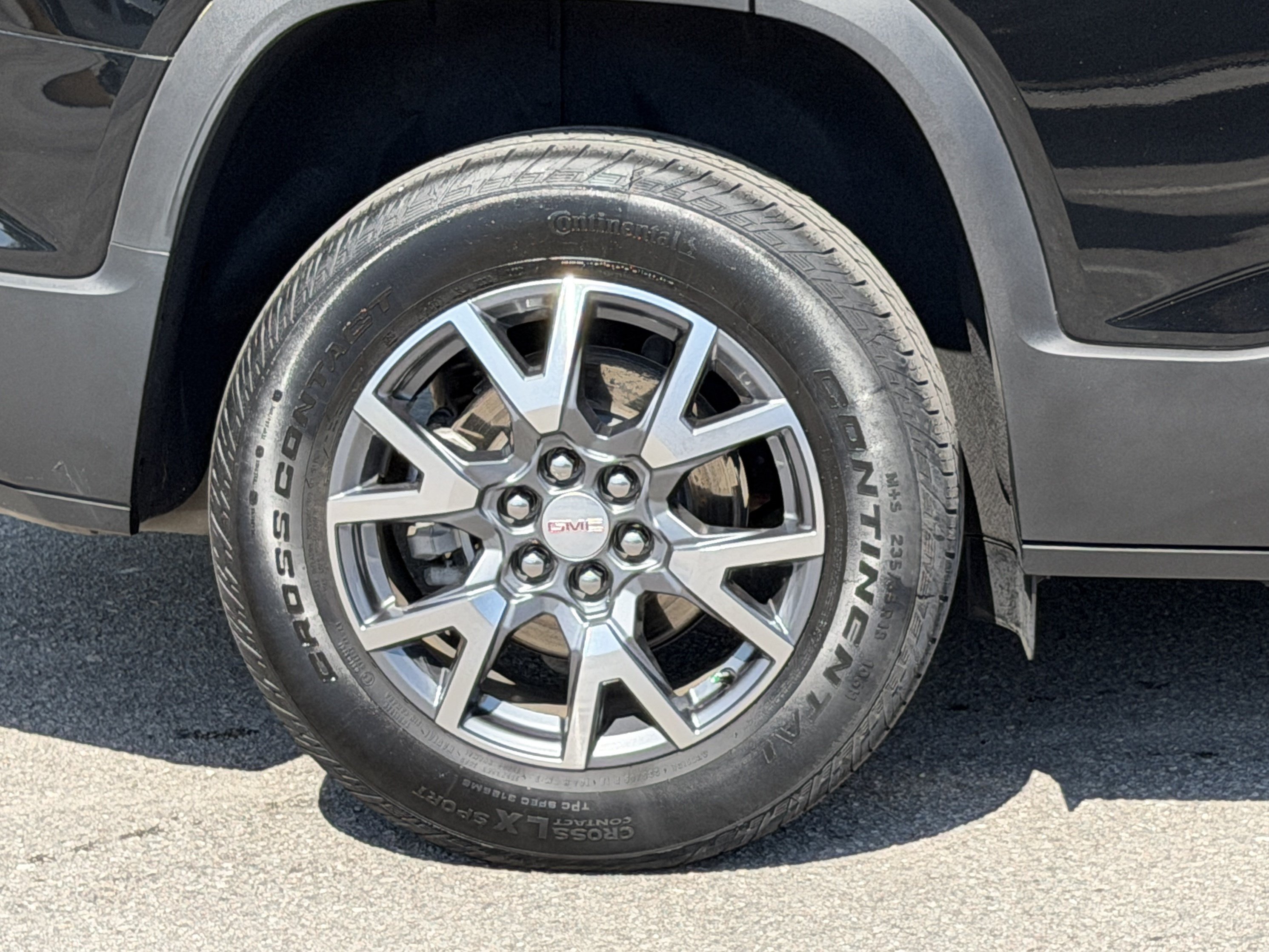 Used 2023 GMC Acadia SLT FWD image 10
