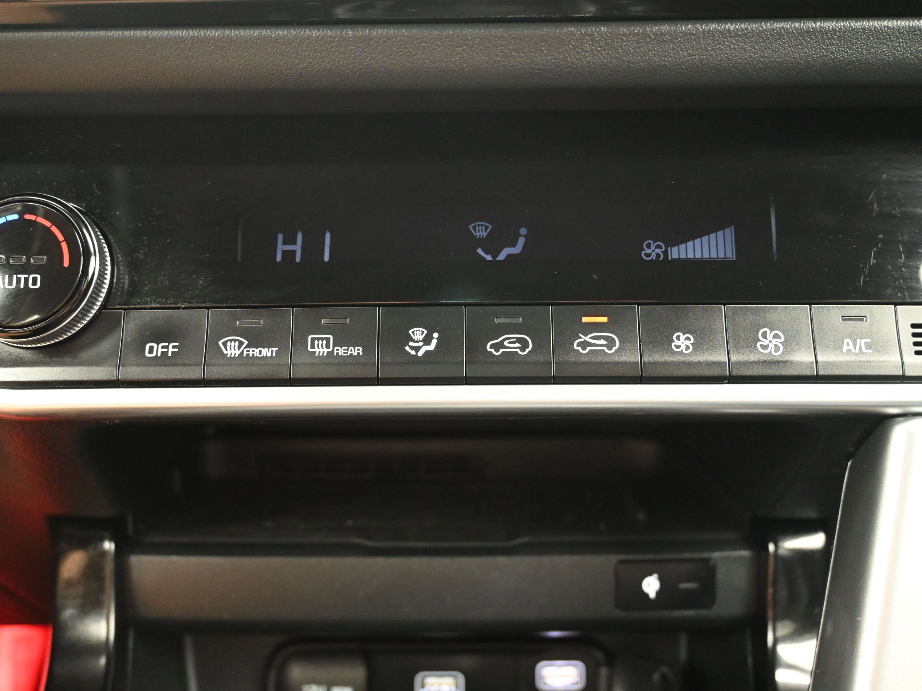 Used 2021 Kia Seltos SX image 17