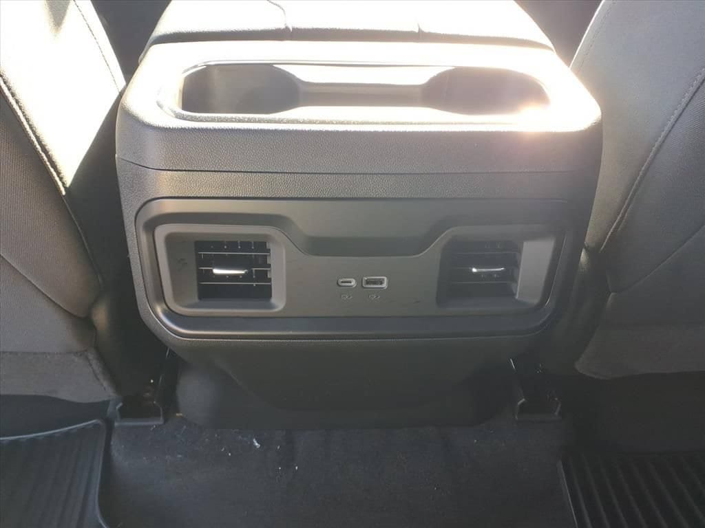 New 2026 Chevrolet Silverado 1500 LT w/ Convenience Package II RWD image 18