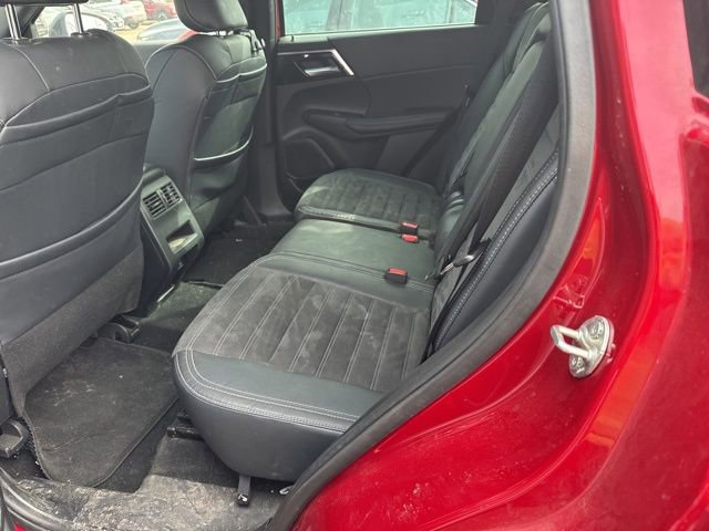 Used 2023 Mitsubishi Outlander SE Black Edition image 8