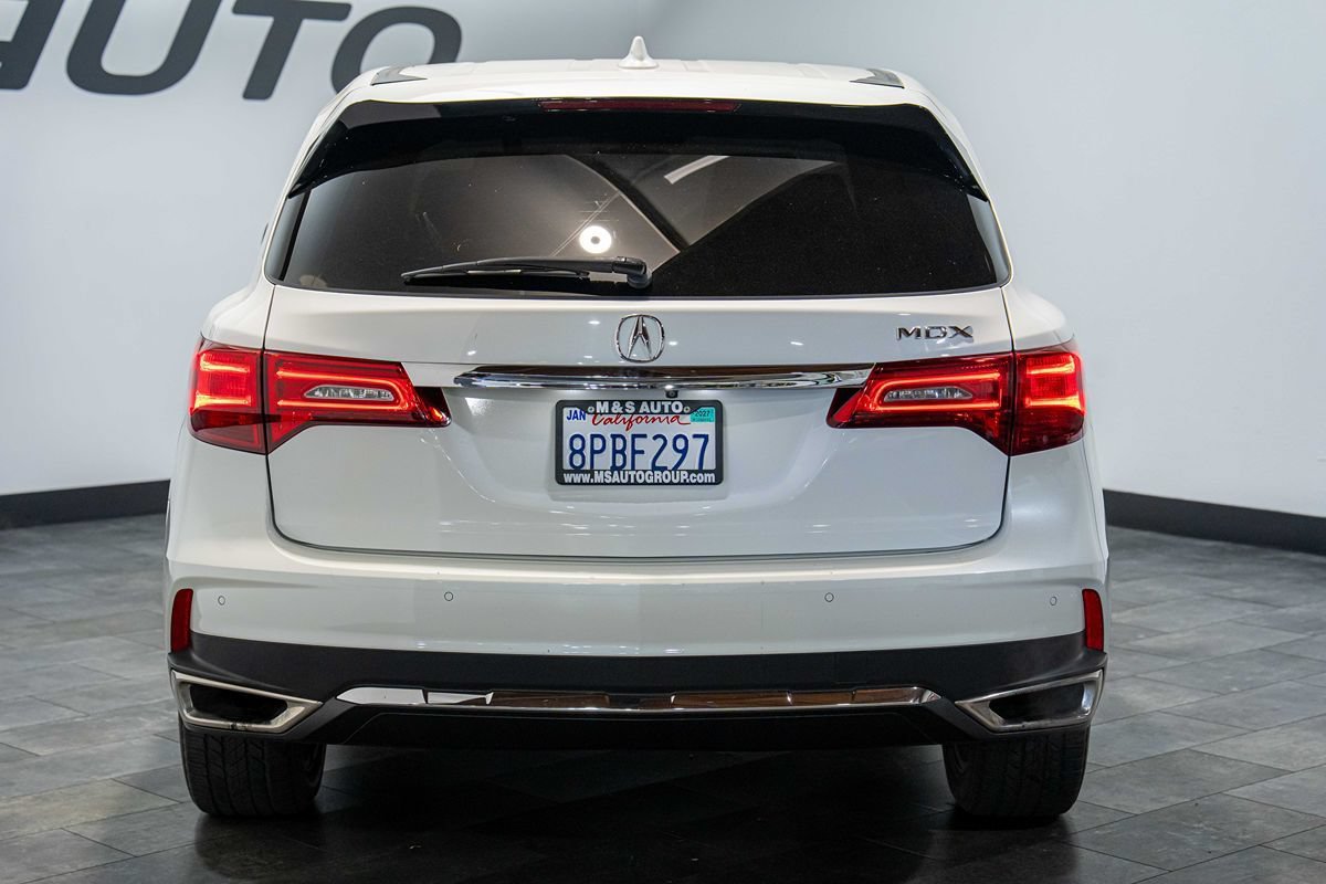 Used 2020 Acura MDX w/ Technology Package FWD image 5