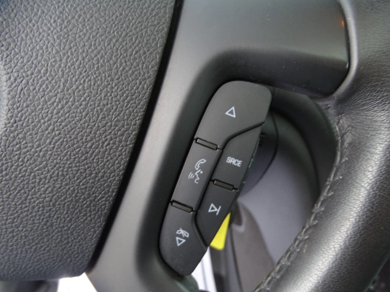 Used 2016 Buick Enclave Leather image 22