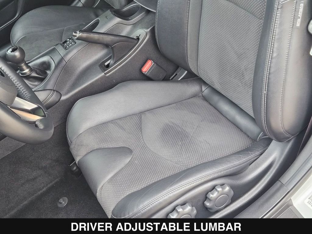 Used 2024 Nissan Z Performance w/ Floor Mat Package image 16