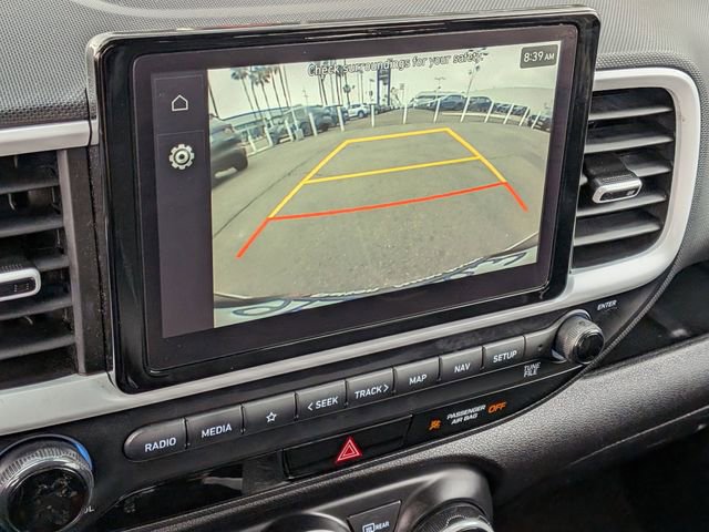 Used 2023 Hyundai Venue Limited FWD image 20