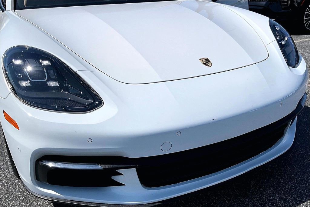 Used 2018 Porsche Panamera 4 image 33
