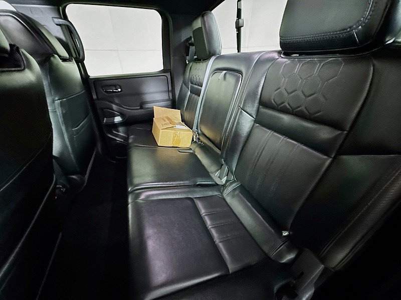 Certified 2022 Nissan Frontier PRO-4X w/ Pro-4X Premium Package image 23