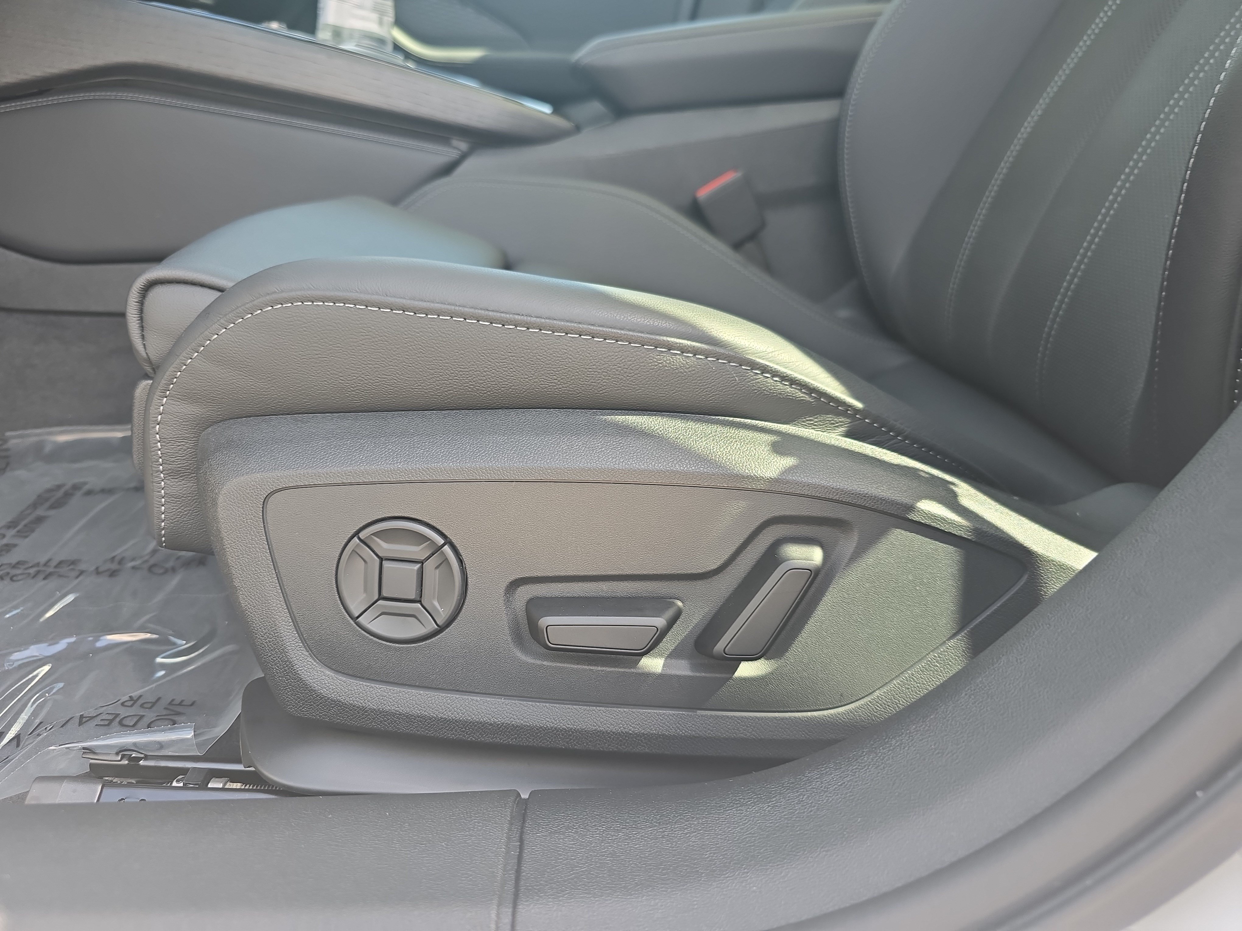 Certified 2025 Audi A5 2.0T Premium Plus w/ Premium Plus AWD/4WD image 25