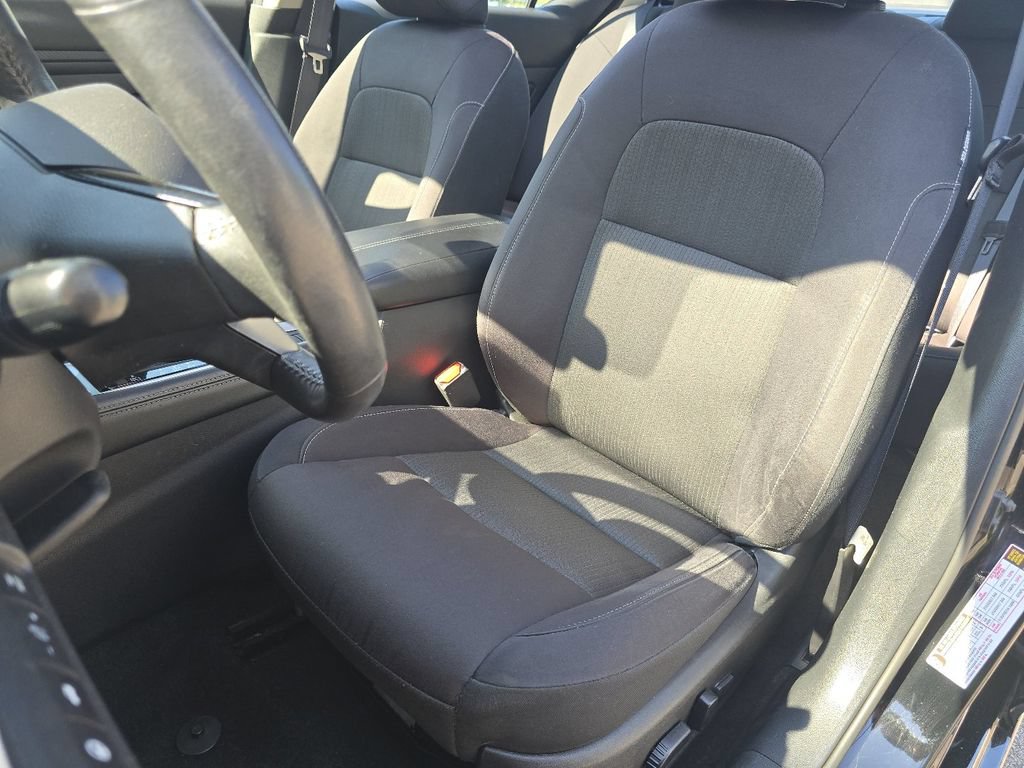 Used 2024 Nissan Altima 2.5 SV w/ SV Premium Package FWD image 20