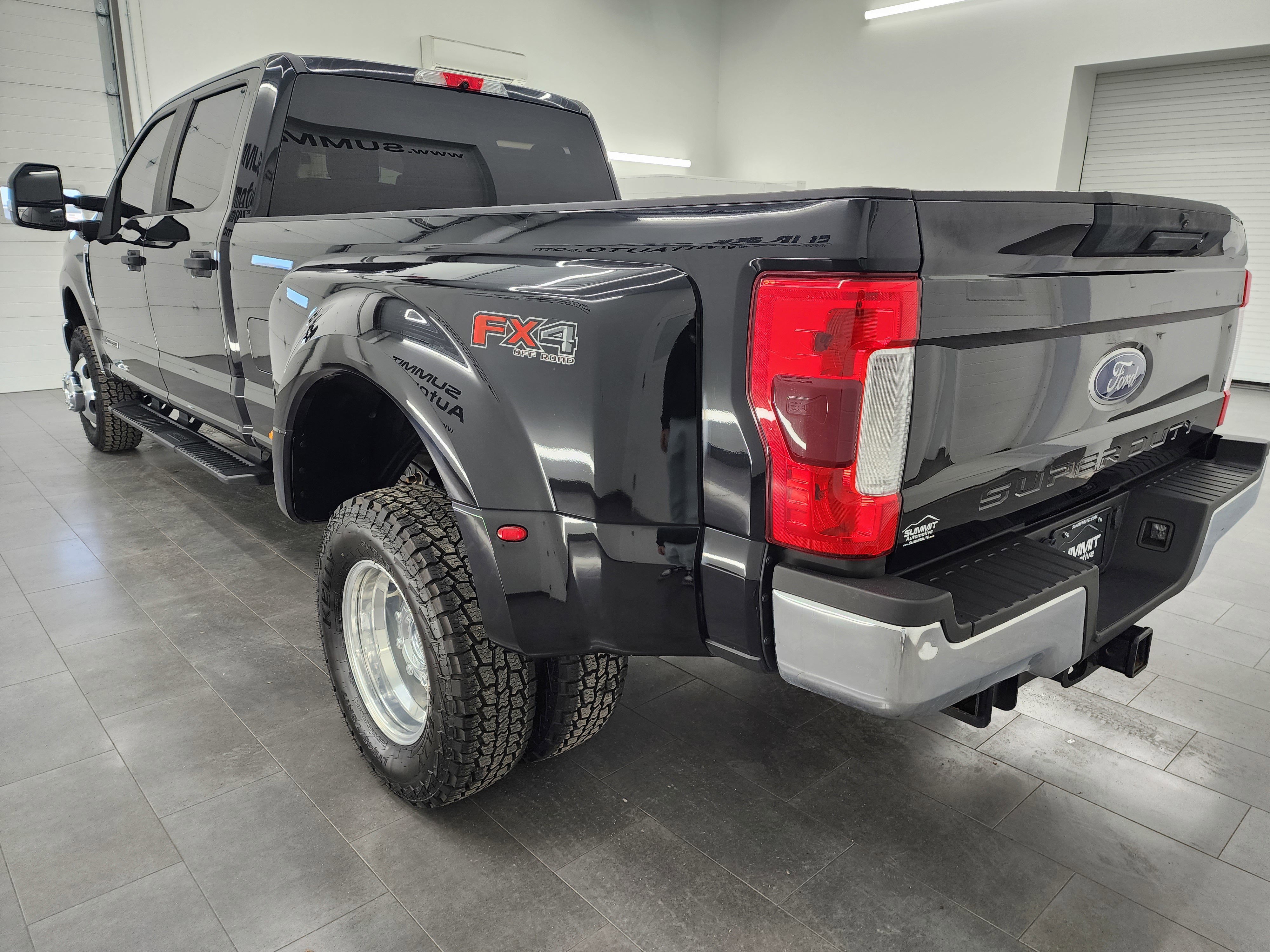 Used 2019 Ford F350 XL w/ STX Appearance Package image 6