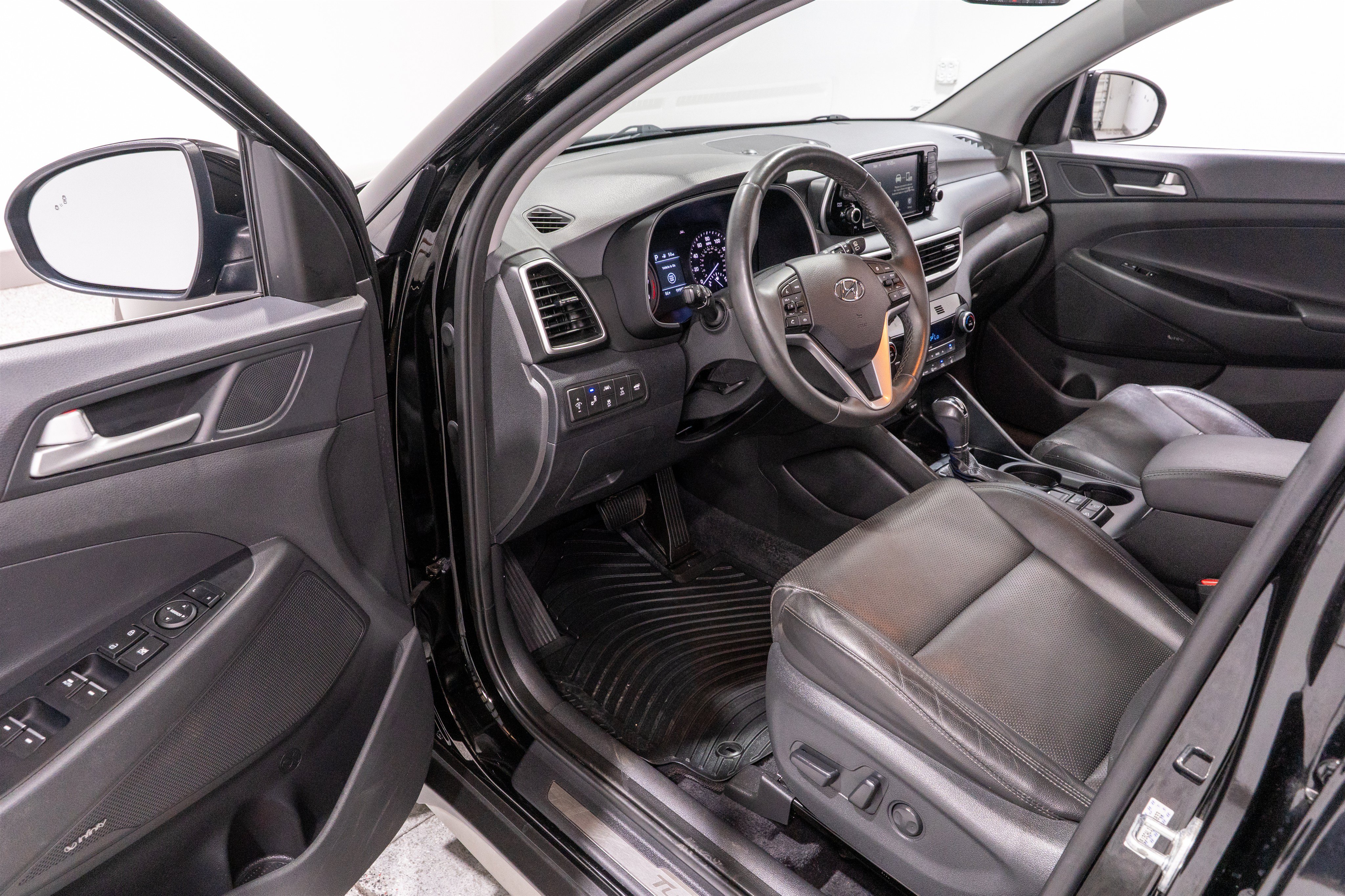 Used 2021 Hyundai Tucson Limited AWD/4WD image 12