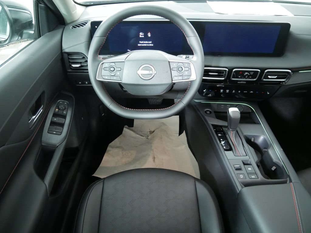 New 2026 Nissan Sentra SR w/ SR Premium Package FWD image 20