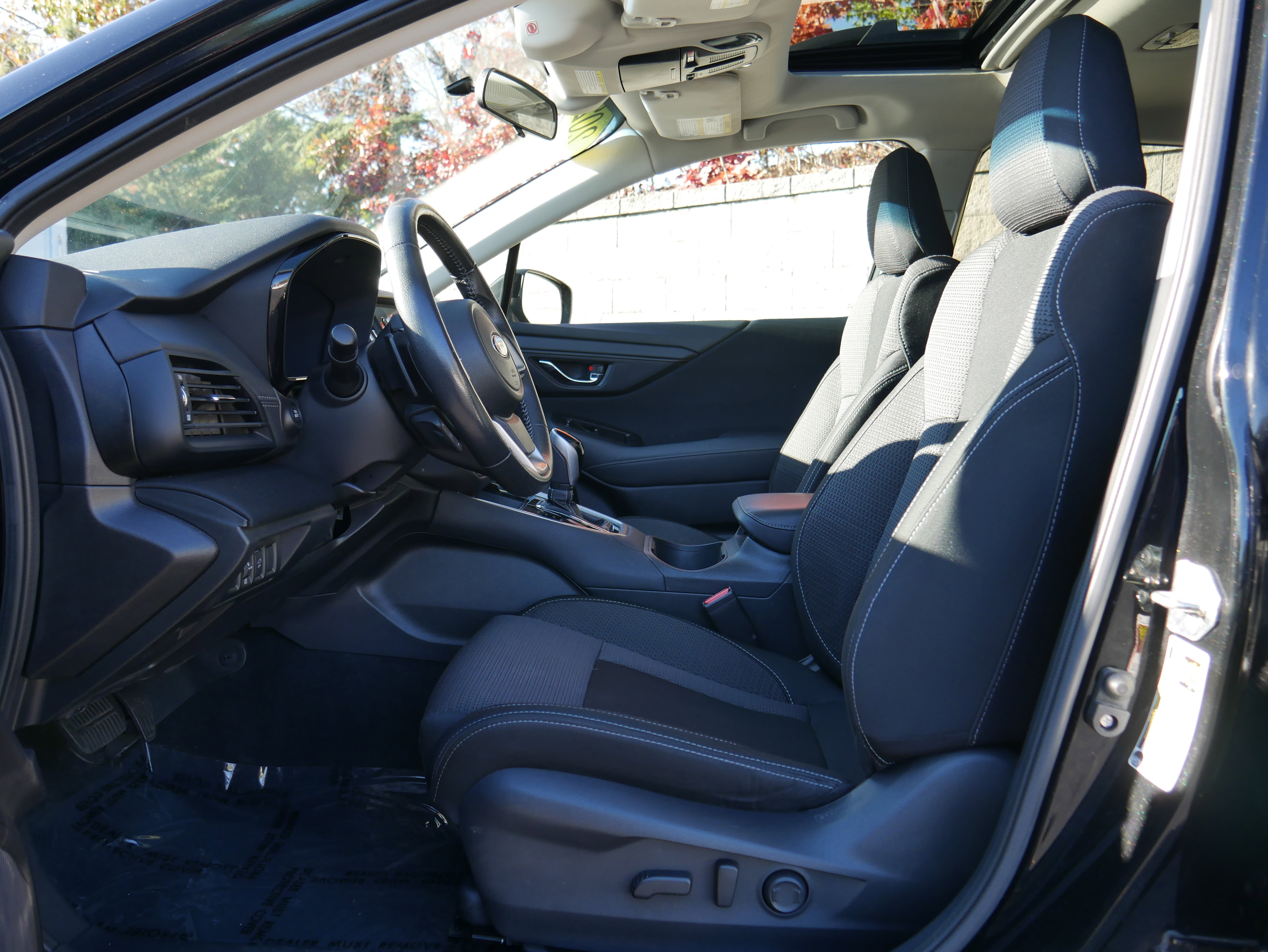 Used 2021 Subaru Outback Premium image 12