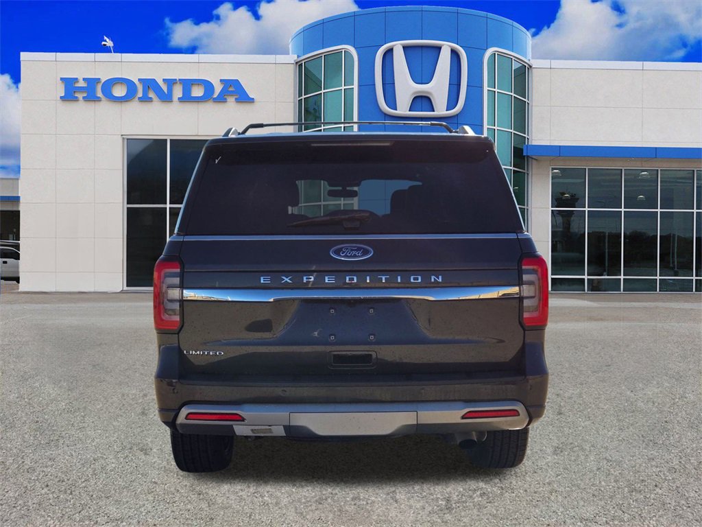 Used 2024 Ford Expedition Limited image 4
