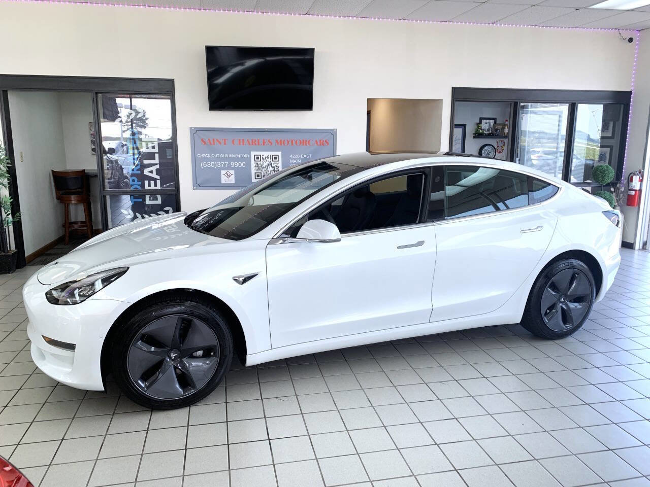 Used 2019 Tesla Model 3 Long Range image 3