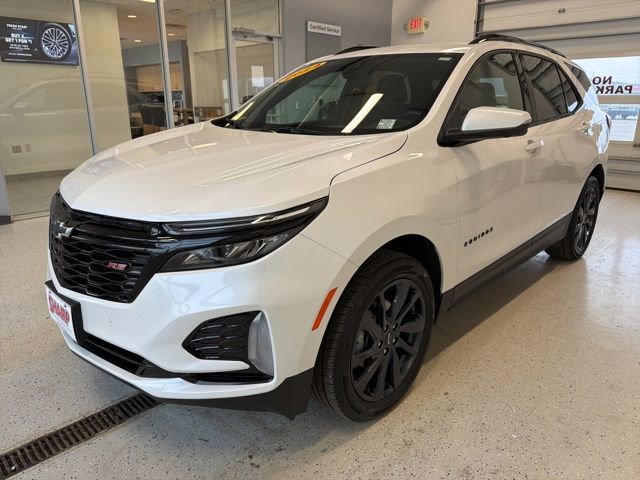 Used 2024 Chevrolet Equinox RS image 4