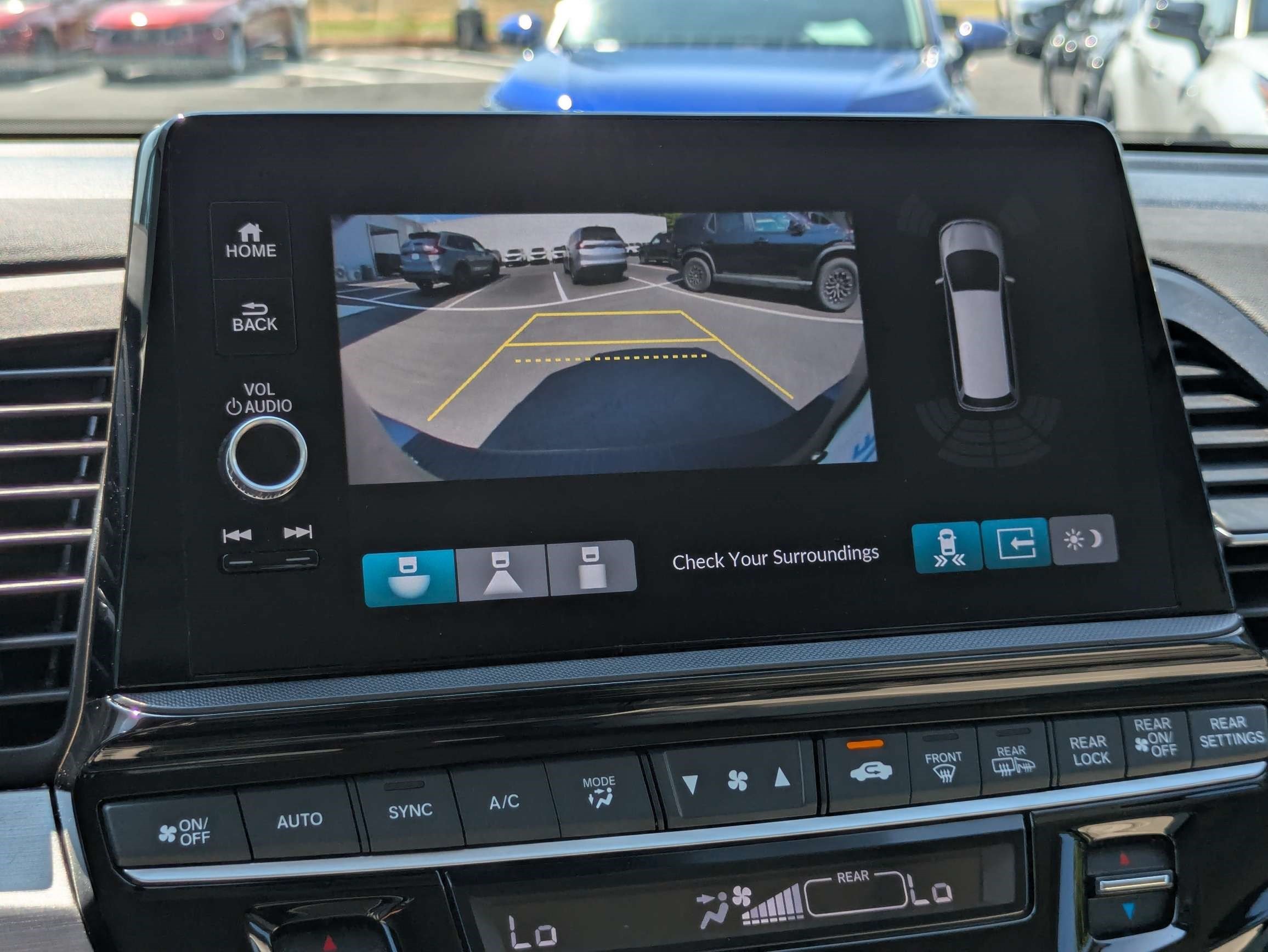 Used 2025 Honda Odyssey Touring image 29
